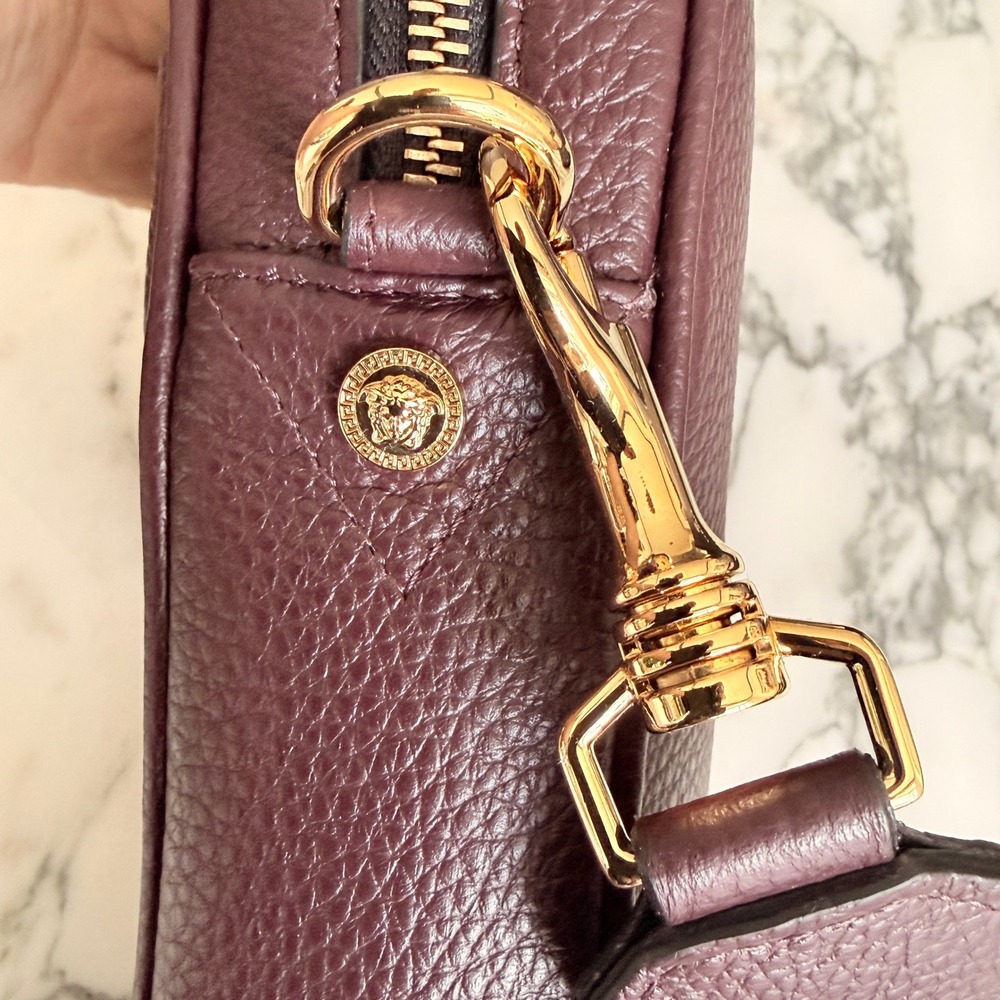 Versace Crossbody Bag Vitello Granato Garnet Oro Medusa Biggie 1002885 Bag - Picture 13 of 16